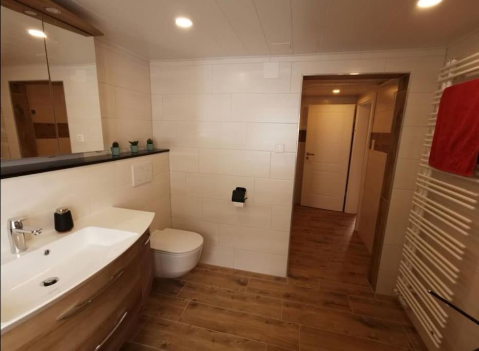 Apartment Chalet Im Sunnigen Usblick 벤겐 외부 사진