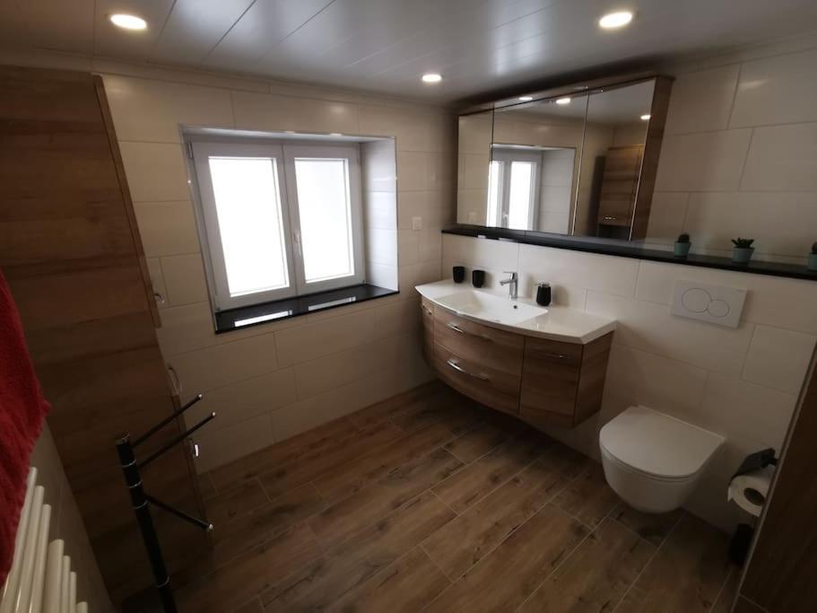 Apartment Chalet Im Sunnigen Usblick 벤겐 외부 사진